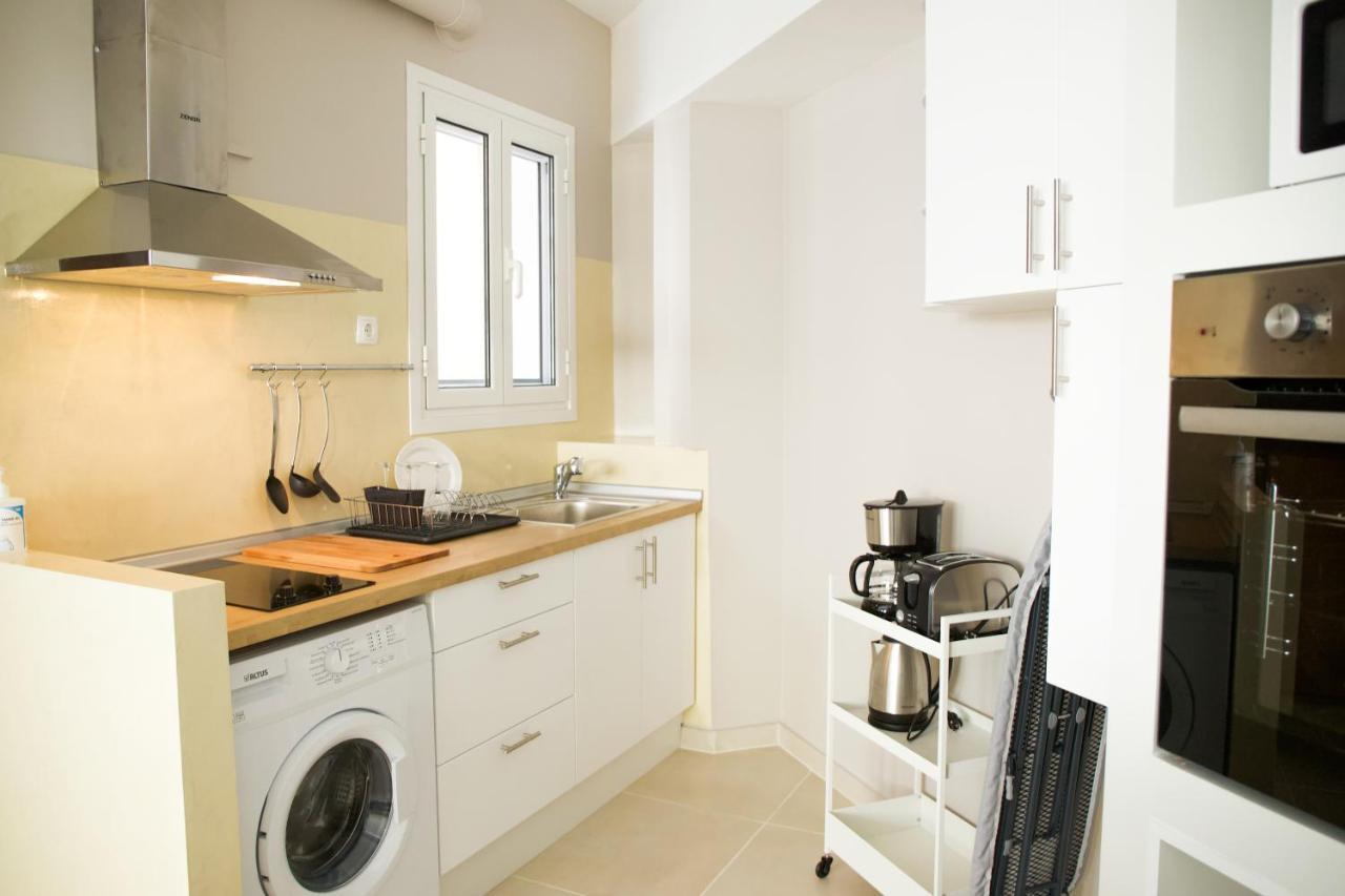 Praxitelis Luxury Apartments أثينا المظهر الخارجي الصورة