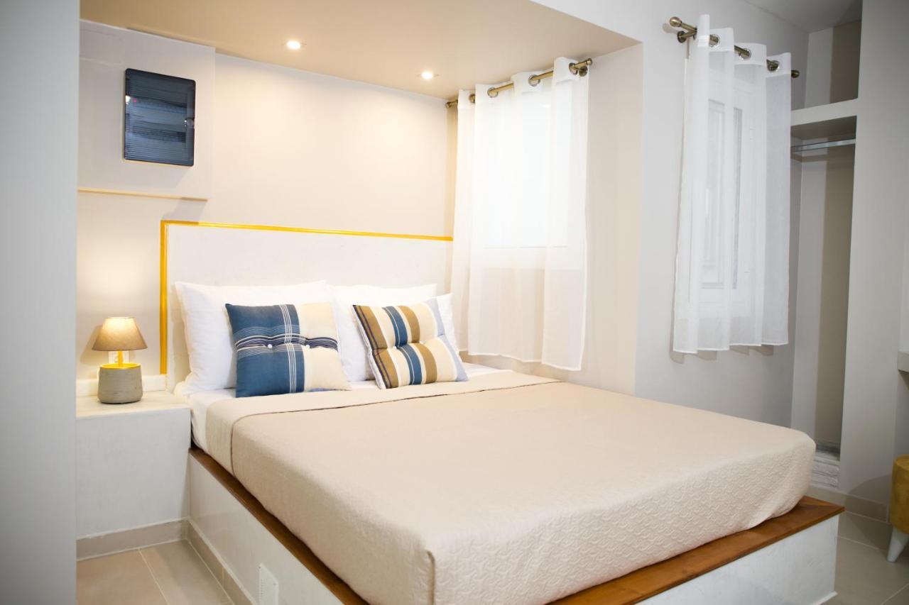 Praxitelis Luxury Apartments أثينا المظهر الخارجي الصورة